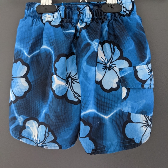 Blue floral print swim trunks - Picture 2 of 3